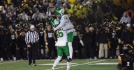 Oregon FB: Sappington kicks game-winning field goal to knock off #20 Iowa