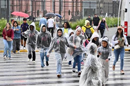 Alerta amarilla por tormentas en el AMBA e inundaciones en Bolívar