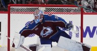 Avalanche win 10th straight, shut out Sharks 6