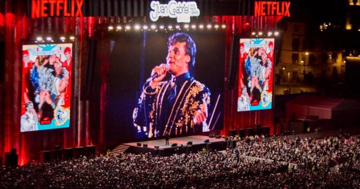 Juan Gabriel en Bellas Artes: El Divo de Juárez sigue vivo en el corazón de México: ¿cuánta gente asistió al homenaje en el Zócalo?
