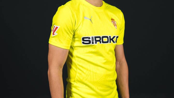 Fotos: Así es la cuarta equipación del Sporting de color flúor, se estrena contra el Mirandés