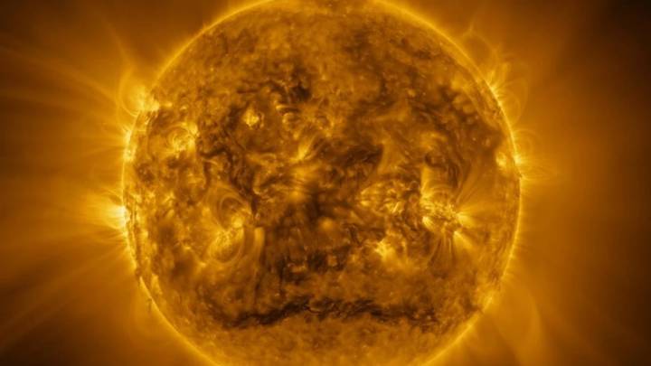 Todo lo que se sabe de la tormenta solar "severa" que ha afectado a España