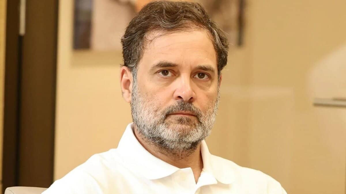 Rahul Gandhi accuses PM Modi of distracting youth with social