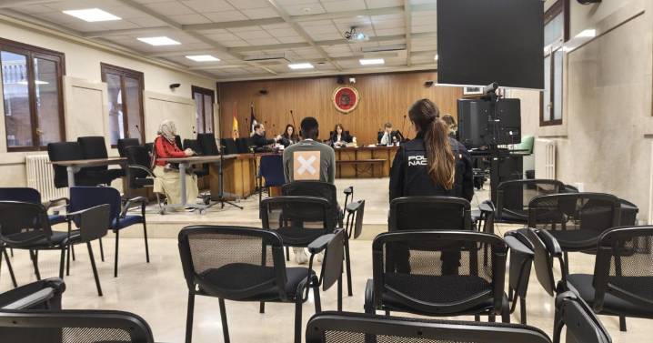 Más de 4.000 kilómetros al banquillo de los acusados: Condenado un ciudadano de Sudán del Sur como patrón de una patera