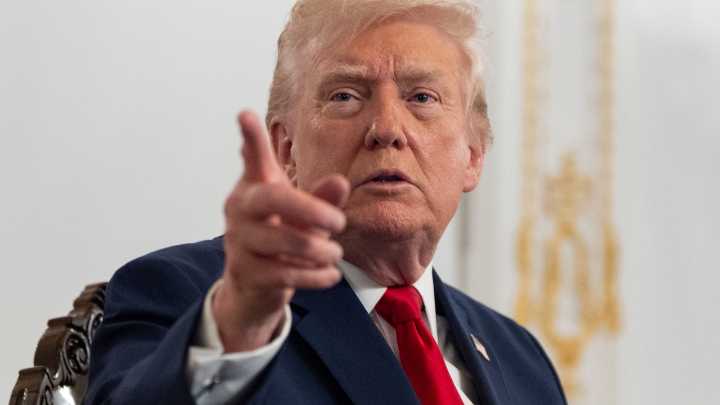 Trump anuncia el cierre total del espacio aéreo sobre Venezuela y alienta el temor a una intervención