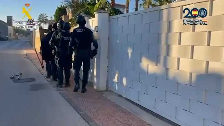 Once mujeres liberadas y siete detenidos en una operación contra el tráfico de personas