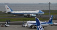 Varias personas se enferman tras abrir un paquete «sospechoso» enviado a la base de donde despega el Air Force One