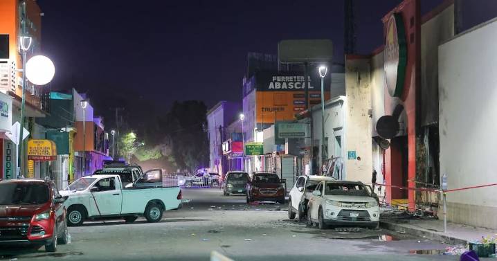 Fue un escenario de terror, narra empleada que presenció de frente el incendio en la tienda Waldo’s de Hermosillo