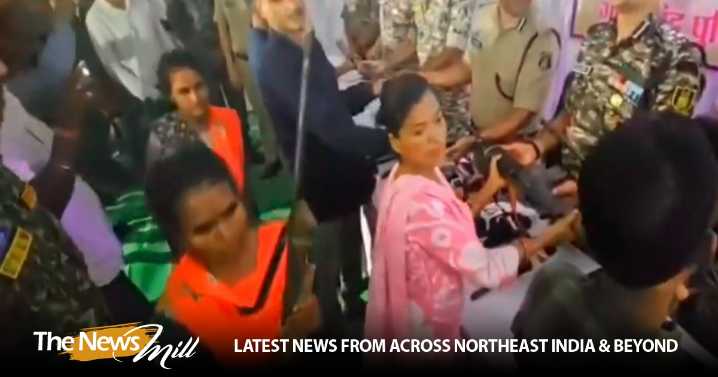 Seven Naxals surrender before Chhattisgarh Police in Gariyaband