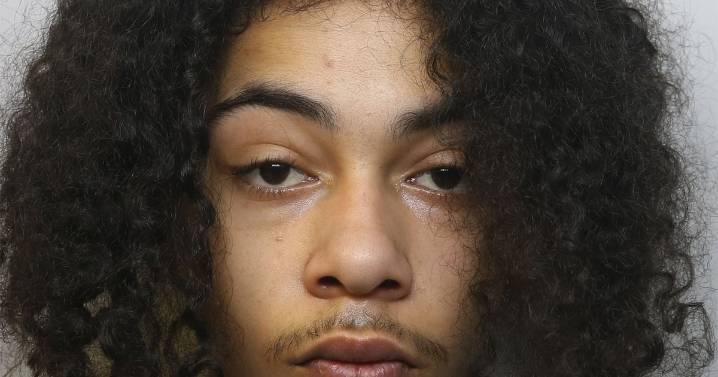 Double murderer 'worried about making money' as he went on run