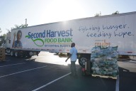 Goodwill Raising Money for Second Harvest Food Bank
