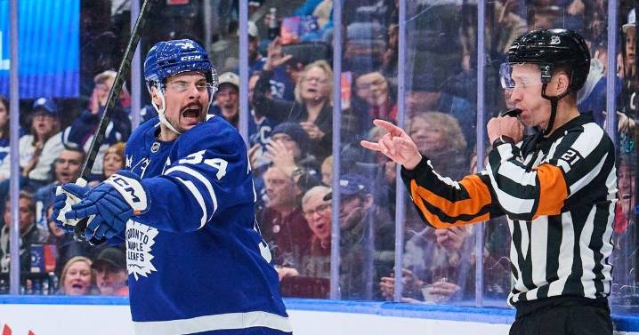 Logan Stankoven scores winner, Hurricanes battle back to top Maple Leafs 5