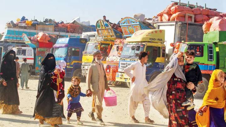 Pakistan-Afghanistan peace talks in Istanbul fail amid rising border tensions