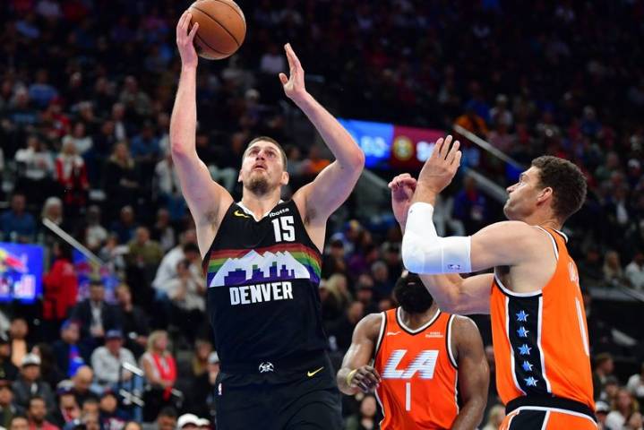 NBA roundup: Nikola Jokic pours in 55 in Nuggets' win over Clippers