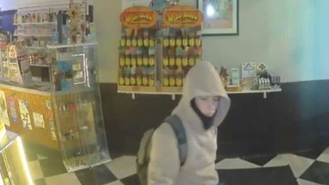 Cincinnati police searching for suspect accused of breaking into businesses