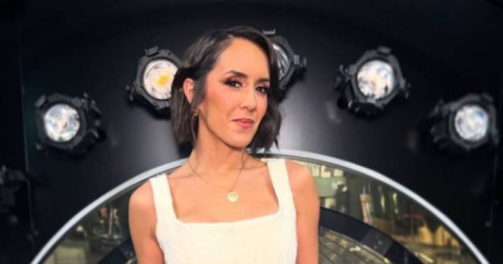 Janette Manrara says 'sorry' as she makes 'reminder' admission amid Strictly return