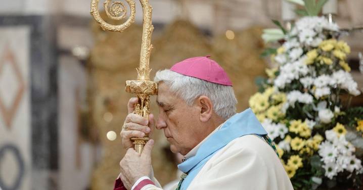 La Conferencia Episcopal Española ya reconoce "la verosimilitud" de la denuncia contra el obispo de Cádiz