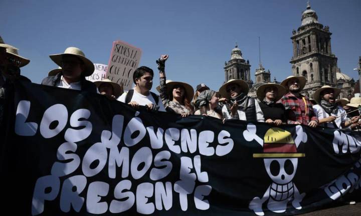 Marcha de ‘Generación Z’ en México deja veinte civiles y más de cien policías heridos