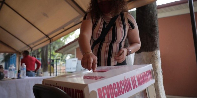 Morena busca juntar revocación de mandato con elección de 2027