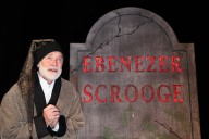 After 30 years, Greg Wood humbugs his way to Orlando again