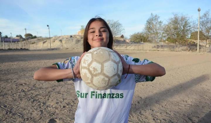 Narela Jensen, la joya roquense de Banfield que jugará una final ante River