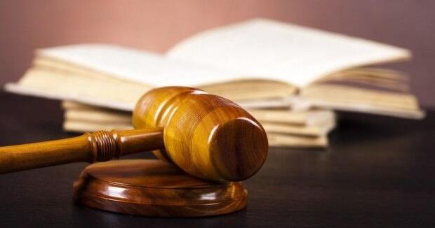 Woman gets plea deal, admits to killing longtime friend