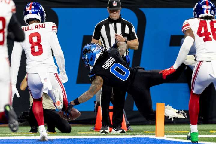 Jahmyr Gibbs’ career day pushes Detroit Lions past the Giants in OT