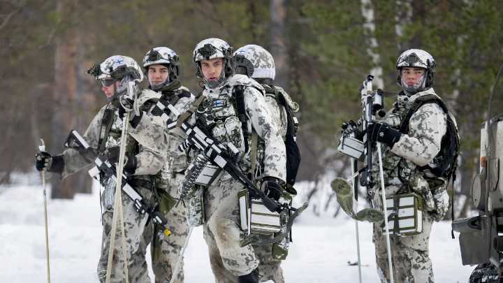 Finlandia se prepara para la guerra: 1.000 campos de tiro para reforzar su defensa ante la amenaza rusa