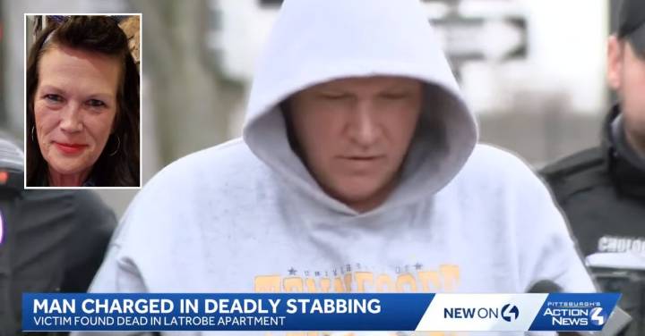 Man stabbed woman to death after she let him into her apartment for cigarettes: Police