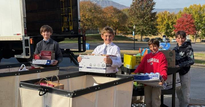 McCallie partners with the Salvation Army to bring Thanksgiving to local families in need