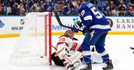 Guentzel gets 8th career hat trick as Lightning beat Devils 5