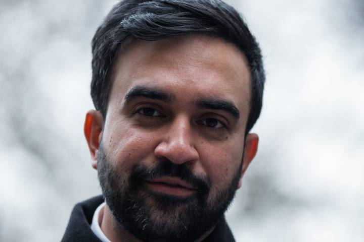 Comerciantes latinos reclaman disculpa de miembro de comité nombrado por Mamdani