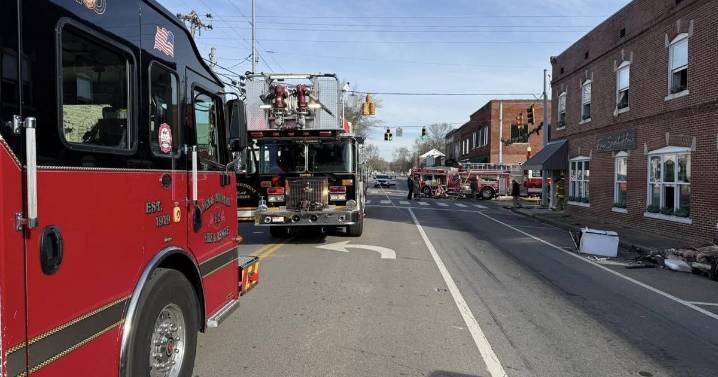 Building catches fire in downtown Dunlap