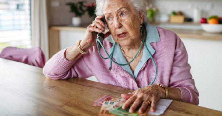 Warning for all state pensioners over four scams sweeping England