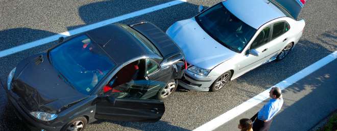 Se registra choque de autos