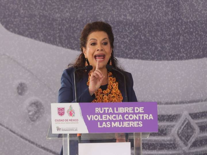 Brugada convoca a mitin en el Zócalo por siete años de la 4T