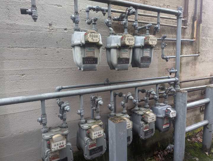 NW Natural alternative fuel projects face uncertain future as partners falter