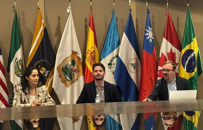 Tiene UAdeC puentes con Francia; visita universidad de Lille Campus Arteaga