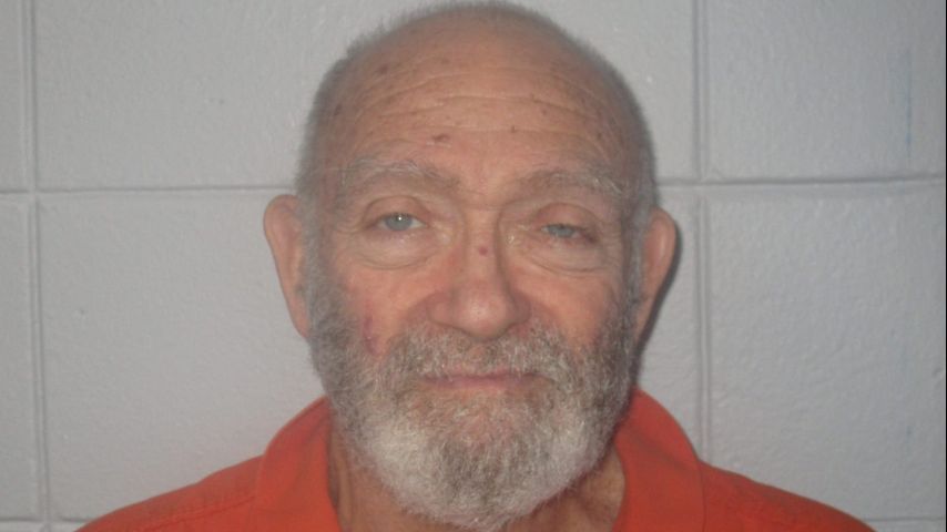 Mississippi man arrested after he allegedly tried to buy a 10