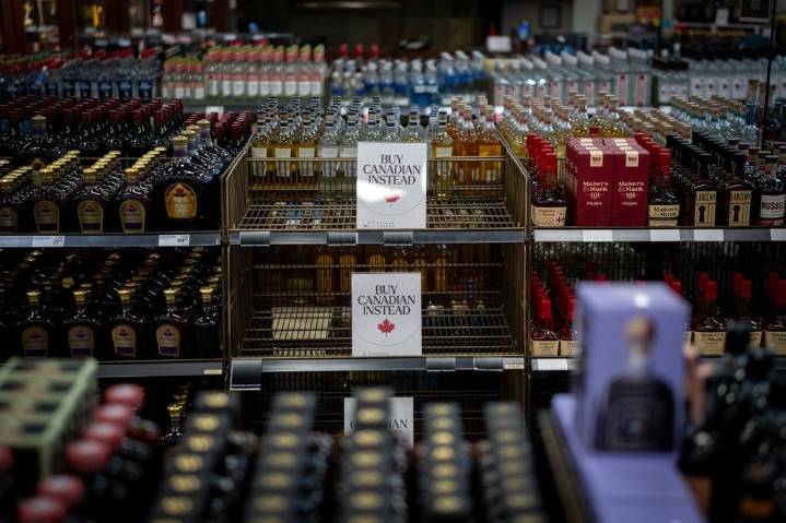 Roughly 100 U.S.-made alcohol products temporarily back on Manitoba store shelves – Winnipeg Free Press