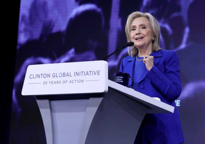 Clinton Says Young People Oppose Gaza Genocide Due to “Totally Made Up” Videos