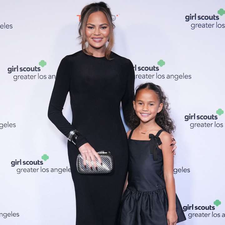 Chrissy Teigen Shares New Photo of Daughter Luna