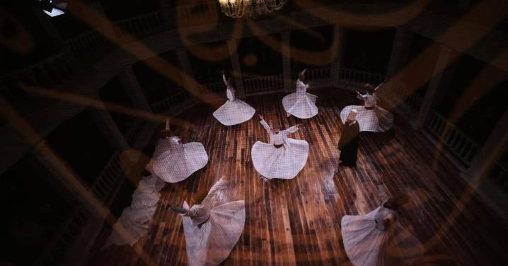 The top photos of the day by AP's photojournalists