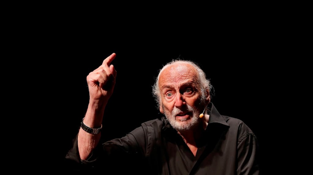 Héctor Alterio, una vida atravesada por el arte, el exilio y la memoria