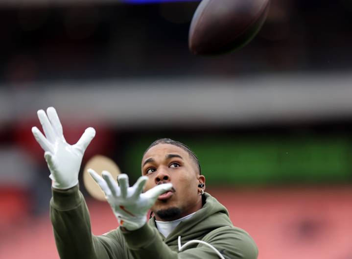 Cedric Tillman on developing chemistry with Shedeur Sanders as Browns search for passing game options
