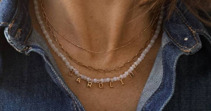 14 Customizable Holiday Gift Ideas That Show You Care