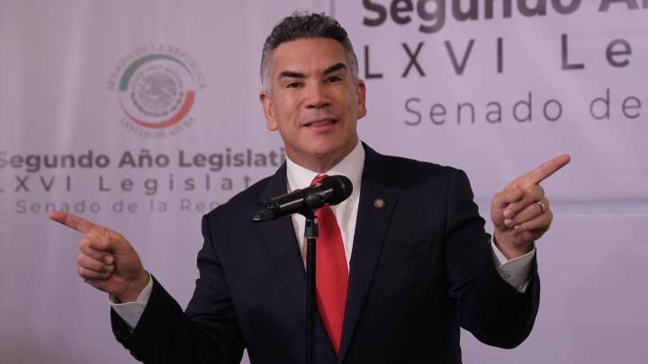 “¡No tienen madre!”: “Alito” Moreno critica Farmacias del Bienestar