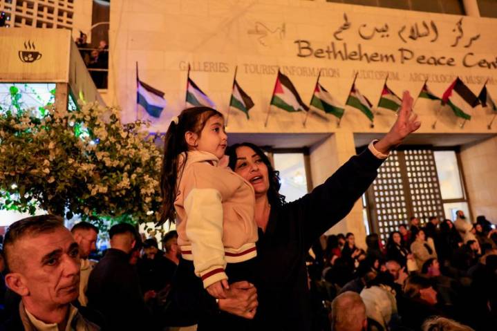 As Christmas lights return to Bethlehem, Palestinians look for hope