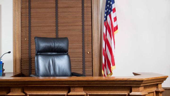 Trump Administration Fires 8 Immigration Judges In New York City