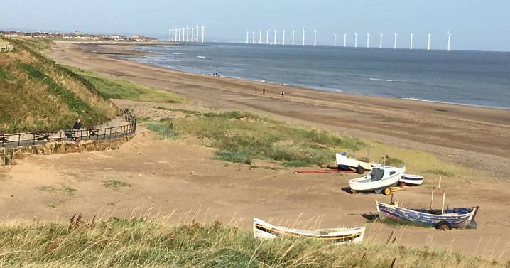 Woman discovered dead on UK beach as emergency services rush to the scene